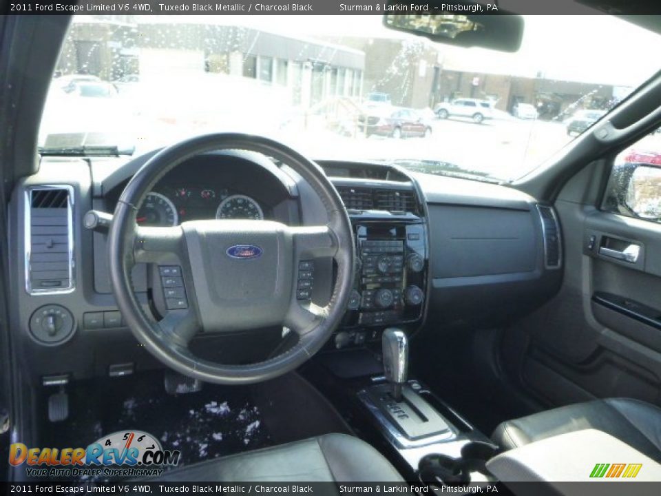 2011 Ford Escape Limited V6 4WD Tuxedo Black Metallic / Charcoal Black Photo #10