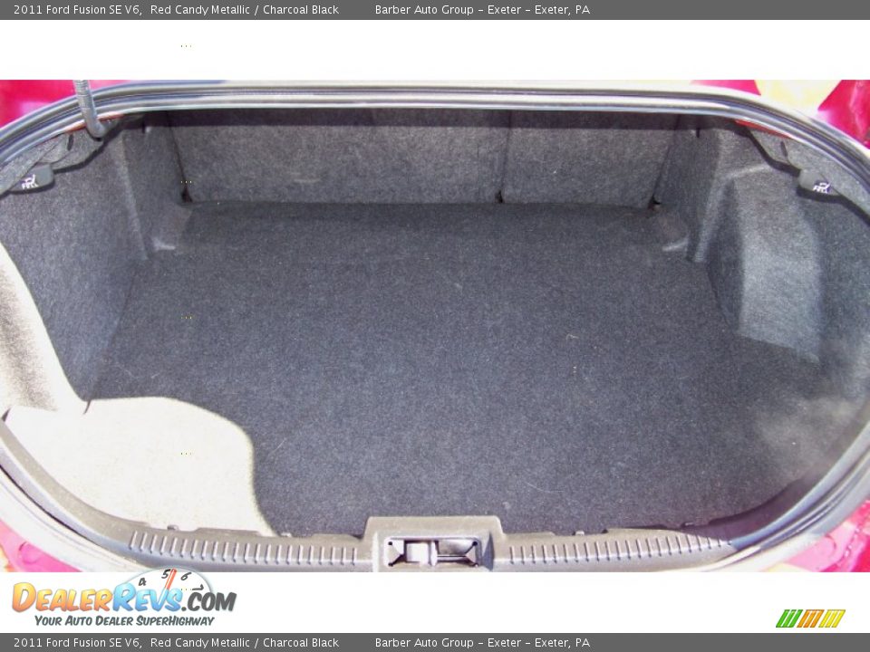 2011 Ford Fusion SE V6 Red Candy Metallic / Charcoal Black Photo #18