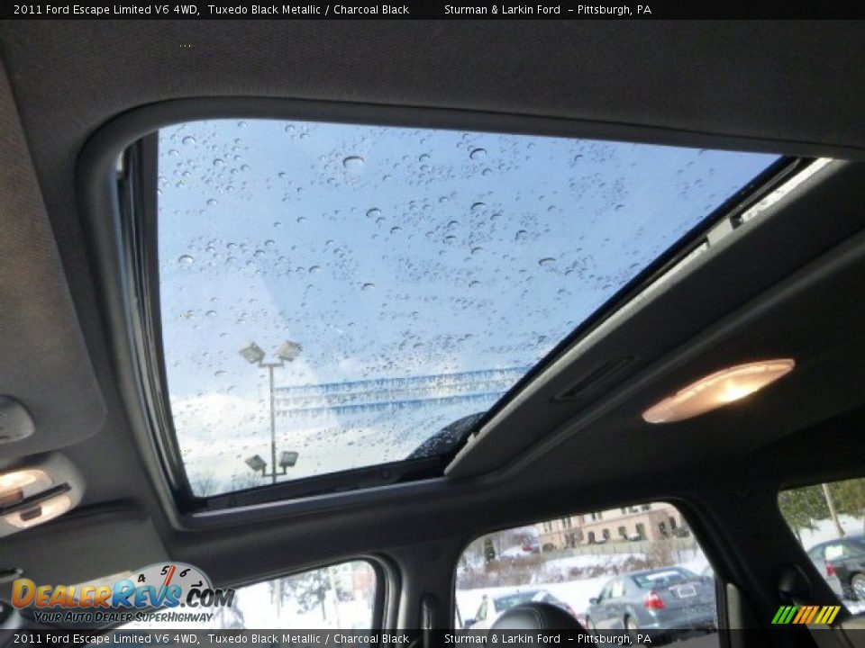 2011 Ford Escape Limited V6 4WD Tuxedo Black Metallic / Charcoal Black Photo #12