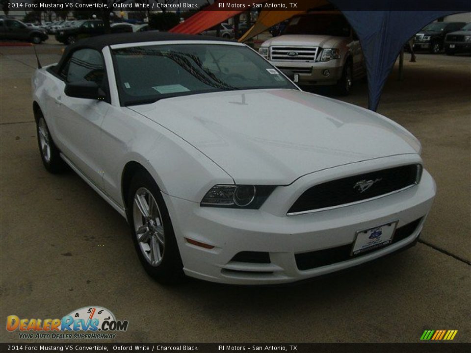 2014 Ford Mustang V6 Convertible Oxford White / Charcoal Black Photo #7
