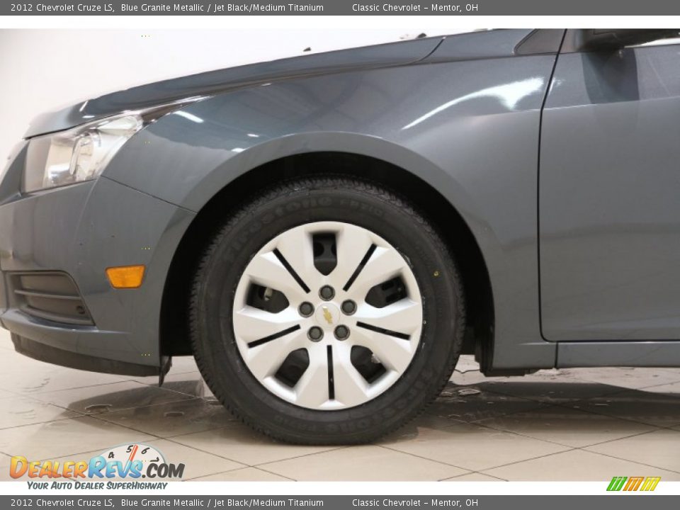2012 Chevrolet Cruze LS Wheel Photo #16