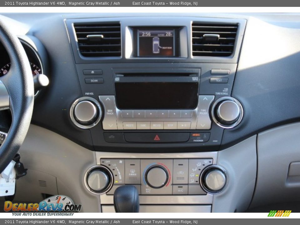 2011 Toyota Highlander V6 4WD Magnetic Gray Metallic / Ash Photo #12
