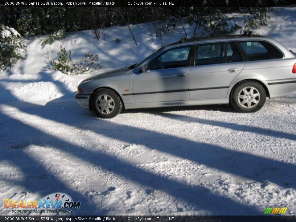 2000 BMW 5 Series 528i Wagon Aspen Silver Metallic / Black Photo #2