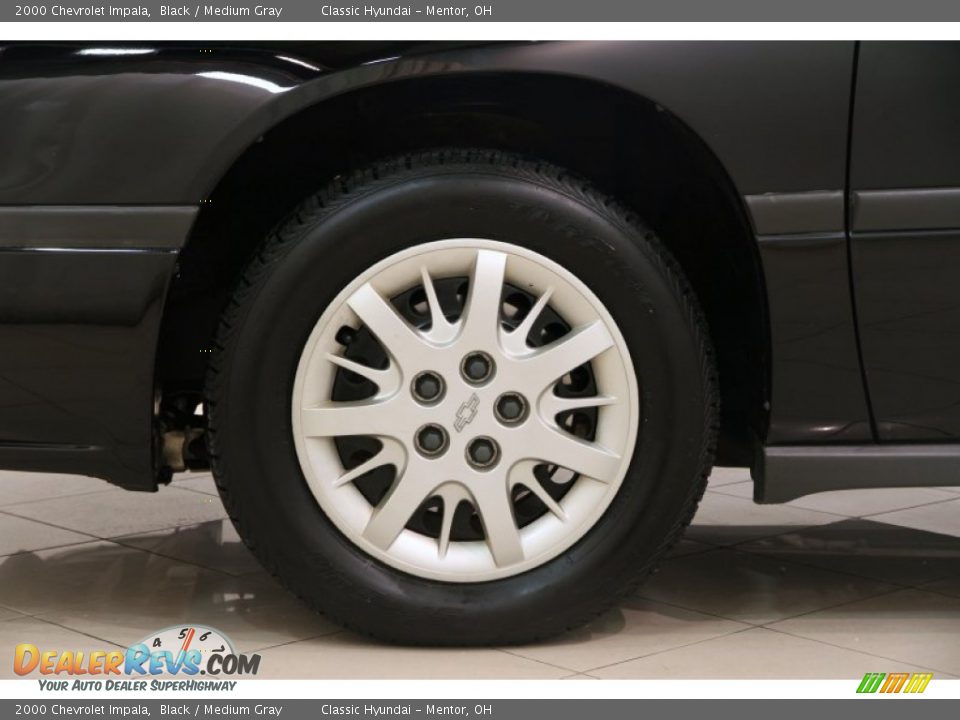 2000 Chevrolet Impala Black / Medium Gray Photo #16