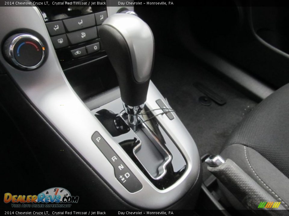 2014 Chevrolet Cruze LT Crystal Red Tintcoat / Jet Black Photo #15
