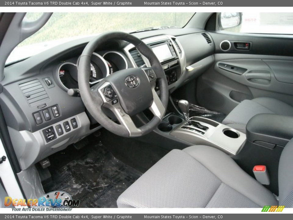 2014 Toyota Tacoma V6 TRD Double Cab 4x4 Super White / Graphite Photo #5