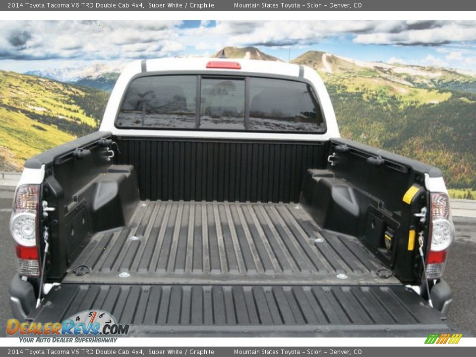2014 Toyota Tacoma V6 TRD Double Cab 4x4 Super White / Graphite Photo #8