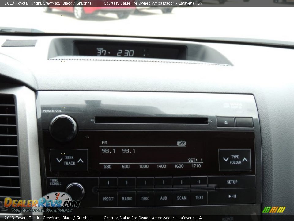 2013 Toyota Tundra CrewMax Black / Graphite Photo #18