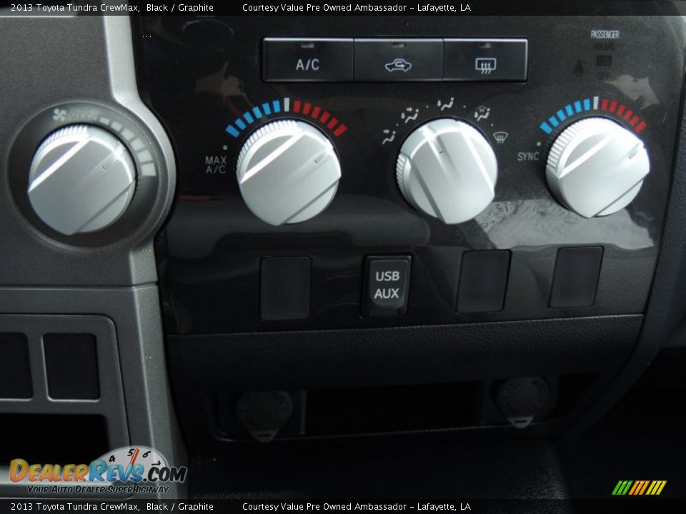 2013 Toyota Tundra CrewMax Black / Graphite Photo #19