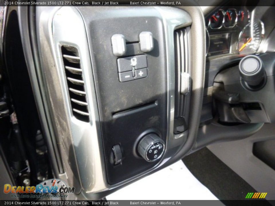 2014 Chevrolet Silverado 1500 LTZ Z71 Crew Cab Black / Jet Black Photo #15