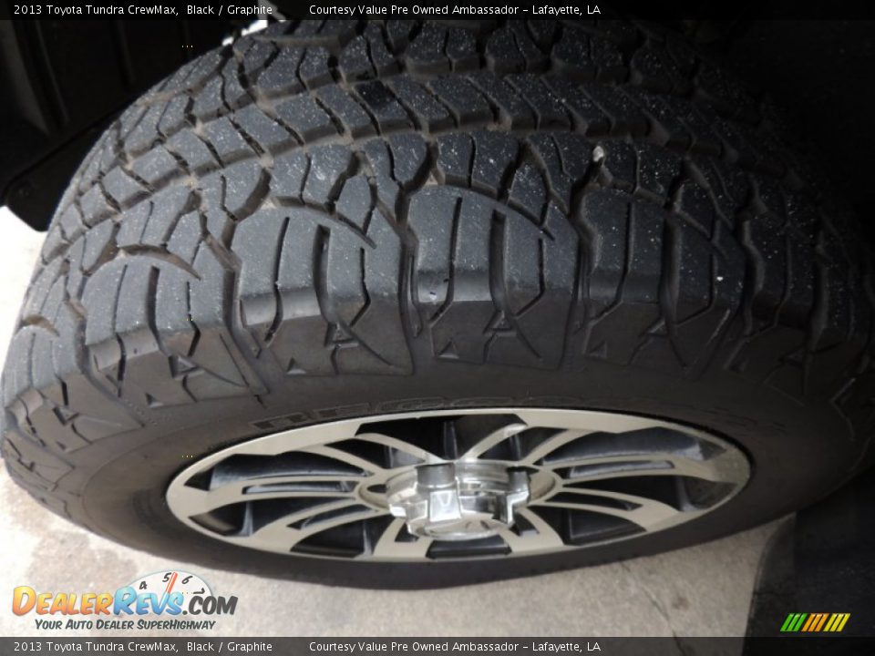 2013 Toyota Tundra CrewMax Black / Graphite Photo #24