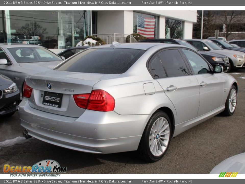2011 BMW 3 Series 328i xDrive Sedan Titanium Silver Metallic / Gray Dakota Leather Photo #3