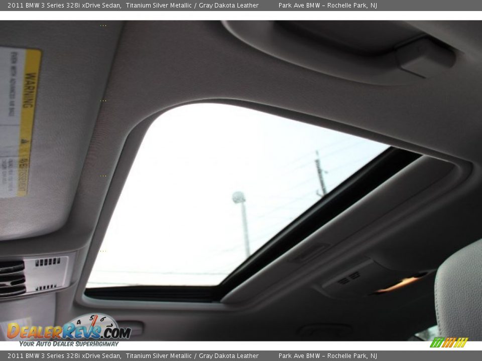 2011 BMW 3 Series 328i xDrive Sedan Titanium Silver Metallic / Gray Dakota Leather Photo #18