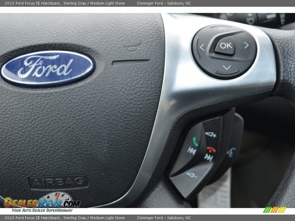 2013 Ford Focus SE Hatchback Sterling Gray / Medium Light Stone Photo #23