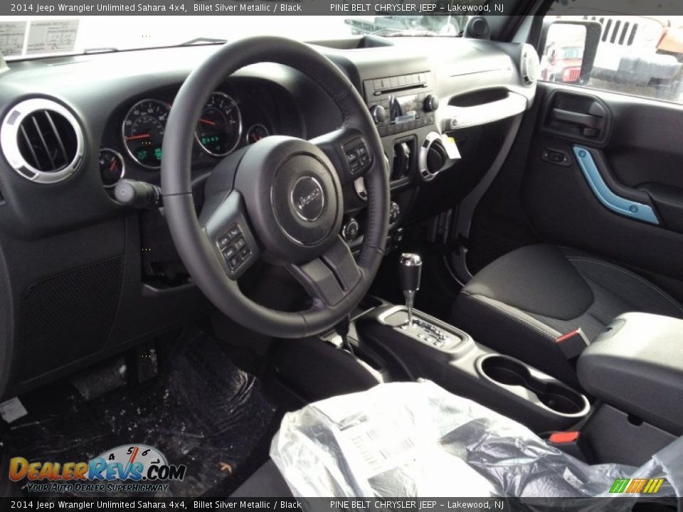 2014 Jeep Wrangler Unlimited Sahara 4x4 Billet Silver Metallic / Black Photo #7