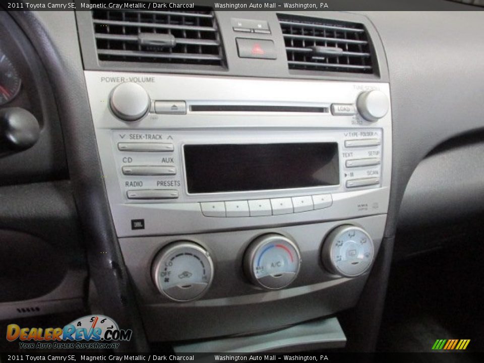 2011 Toyota Camry SE Magnetic Gray Metallic / Dark Charcoal Photo #13