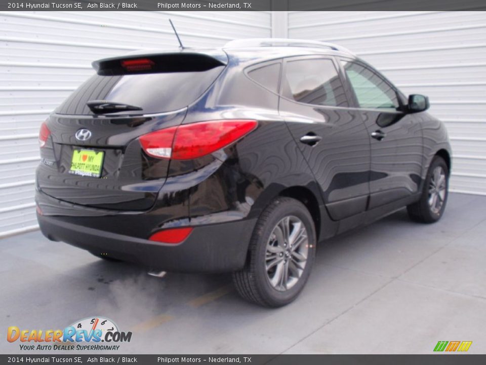 2014 Hyundai Tucson SE Ash Black / Black Photo #4