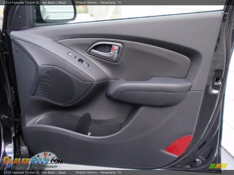 2014 Hyundai Tucson SE Ash Black / Black Photo #16