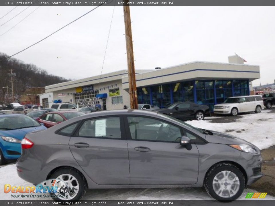 2014 Ford Fiesta SE Sedan Storm Gray / Medium Light Stone Photo #1