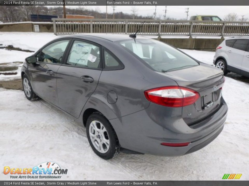 2014 Ford Fiesta SE Sedan Storm Gray / Medium Light Stone Photo #6