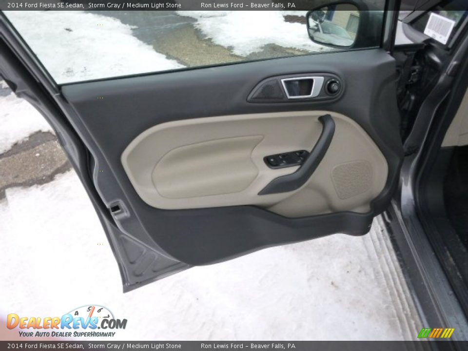 2014 Ford Fiesta SE Sedan Storm Gray / Medium Light Stone Photo #11