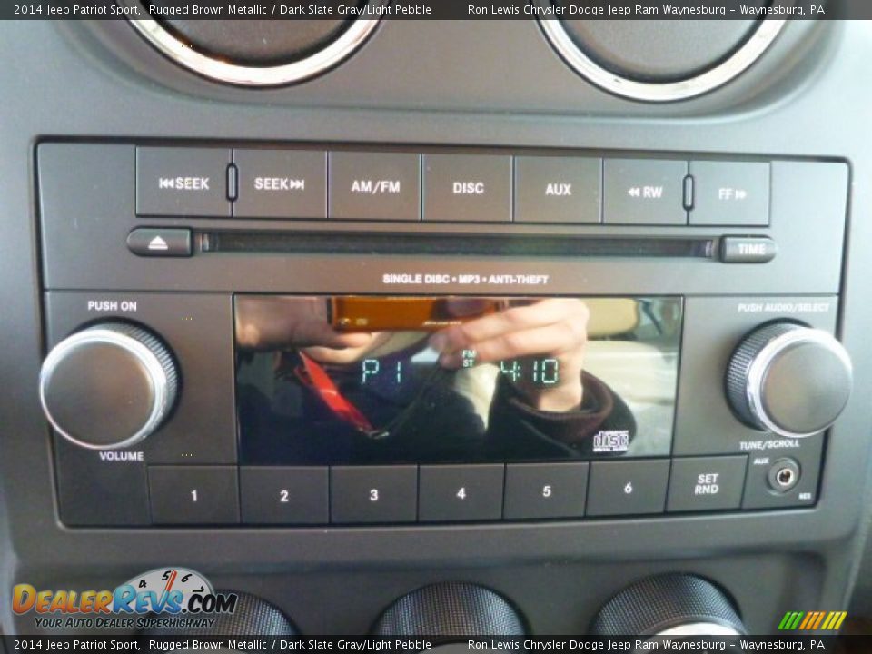 2014 Jeep Patriot Sport Rugged Brown Metallic / Dark Slate Gray/Light Pebble Photo #18
