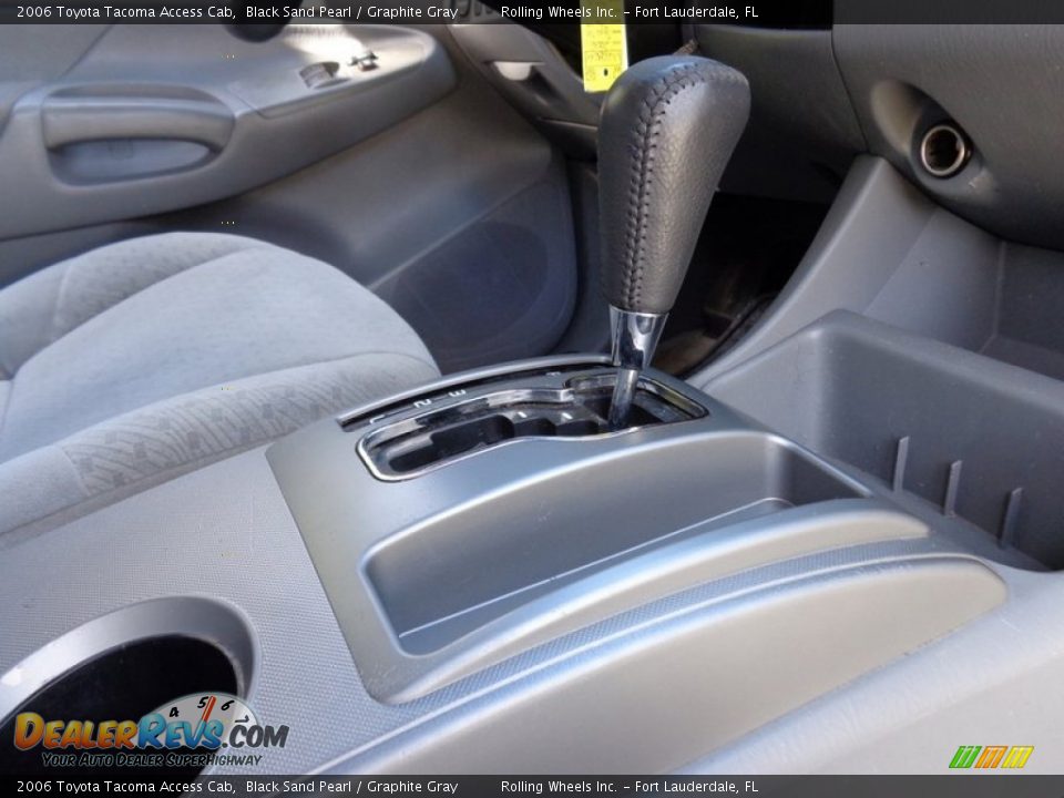2006 Toyota Tacoma Access Cab Black Sand Pearl / Graphite Gray Photo #18