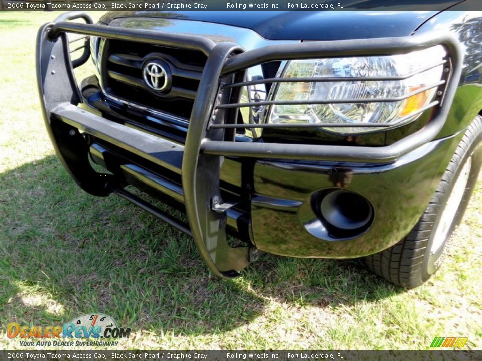 2006 Toyota Tacoma Access Cab Black Sand Pearl / Graphite Gray Photo #32