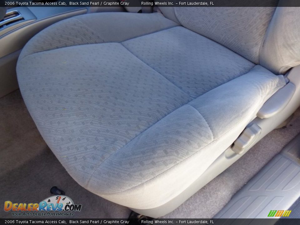 2006 Toyota Tacoma Access Cab Black Sand Pearl / Graphite Gray Photo #35