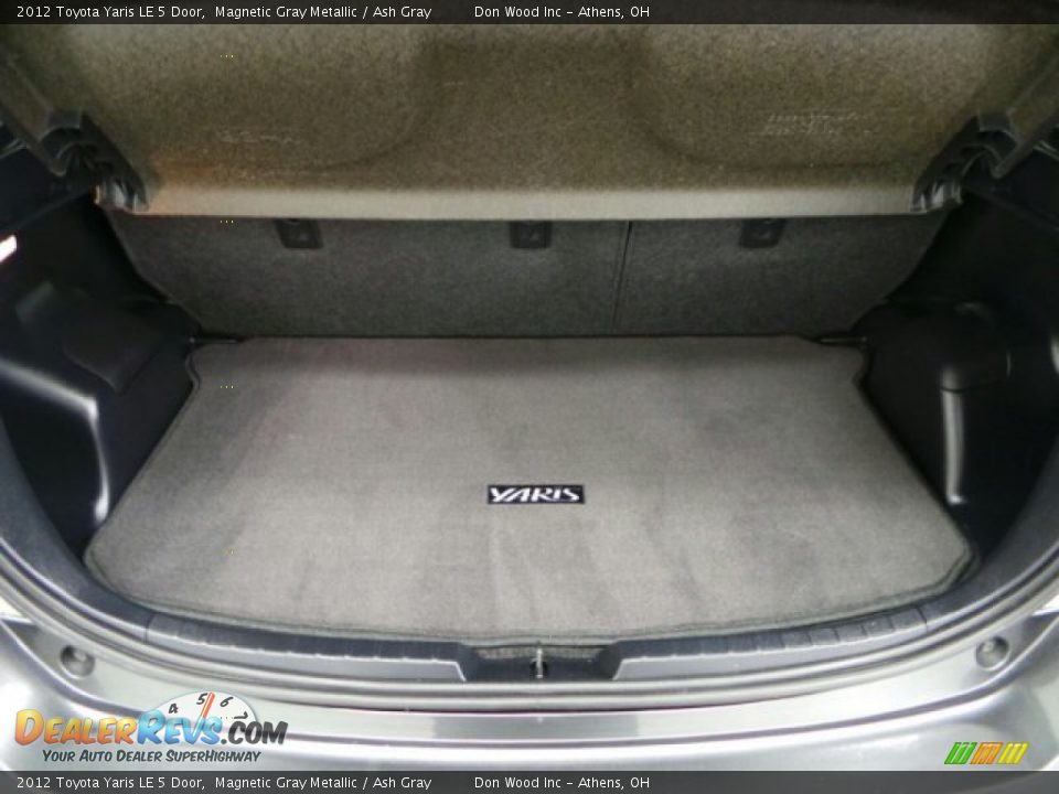 2012 Toyota Yaris LE 5 Door Magnetic Gray Metallic / Ash Gray Photo #7
