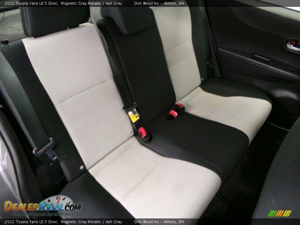 2012 Toyota Yaris LE 5 Door Magnetic Gray Metallic / Ash Gray Photo #11
