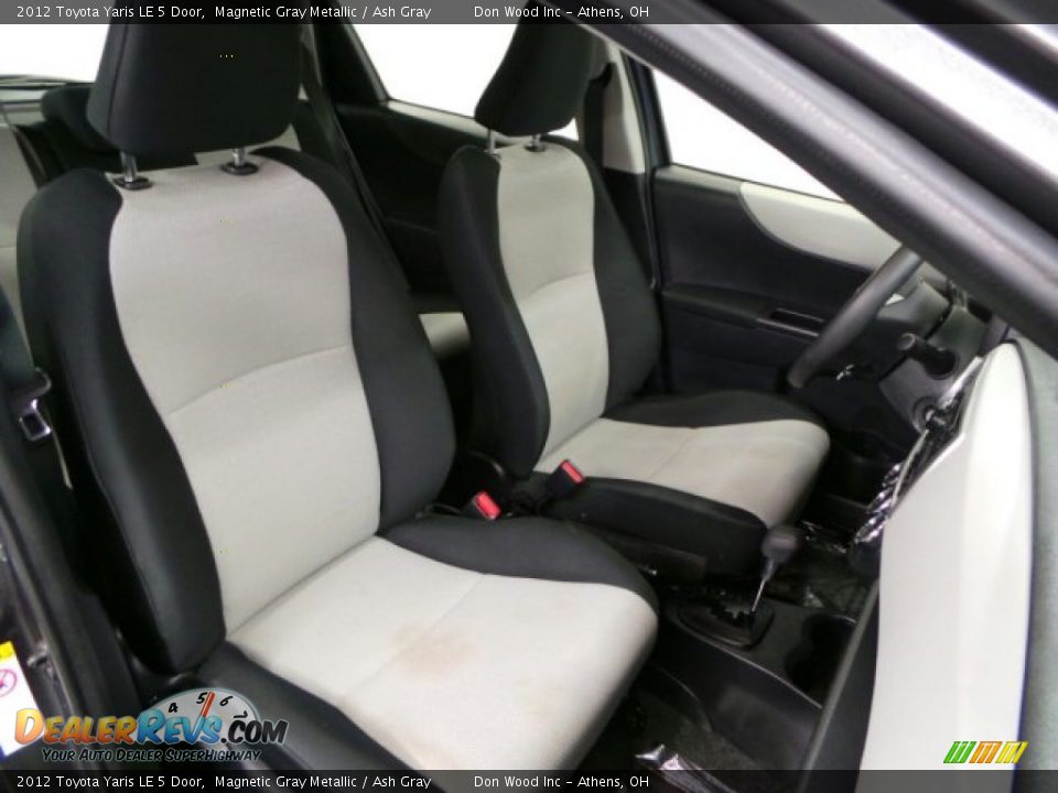 2012 Toyota Yaris LE 5 Door Magnetic Gray Metallic / Ash Gray Photo #12