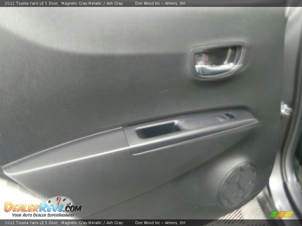 2012 Toyota Yaris LE 5 Door Magnetic Gray Metallic / Ash Gray Photo #15