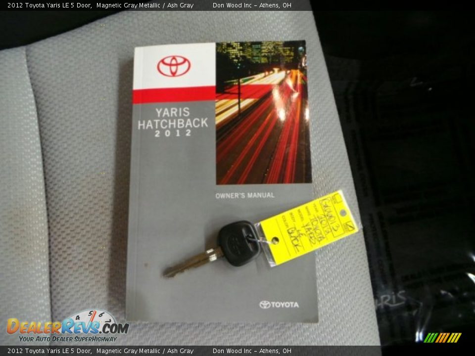 2012 Toyota Yaris LE 5 Door Magnetic Gray Metallic / Ash Gray Photo #31