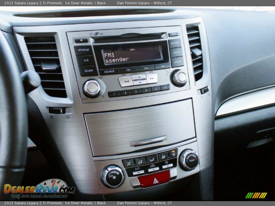 2013 Subaru Legacy 2.5i Premium Ice Silver Metallic / Black Photo #13