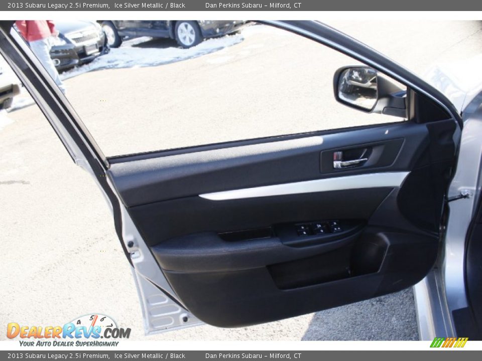 2013 Subaru Legacy 2.5i Premium Ice Silver Metallic / Black Photo #17