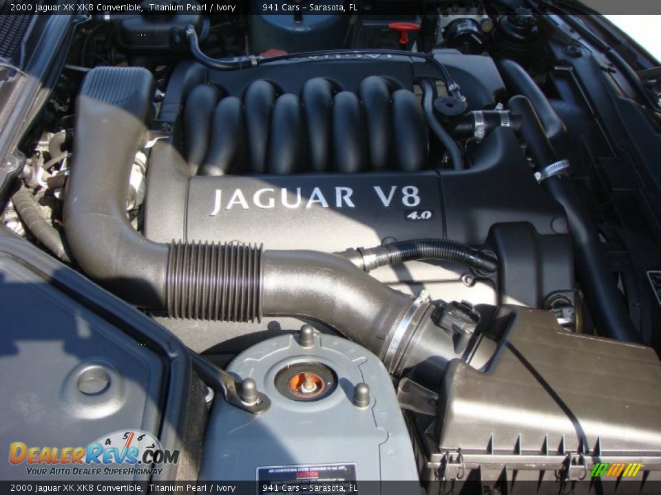 2000 Jaguar XK XK8 Convertible Titanium Pearl / Ivory Photo #32