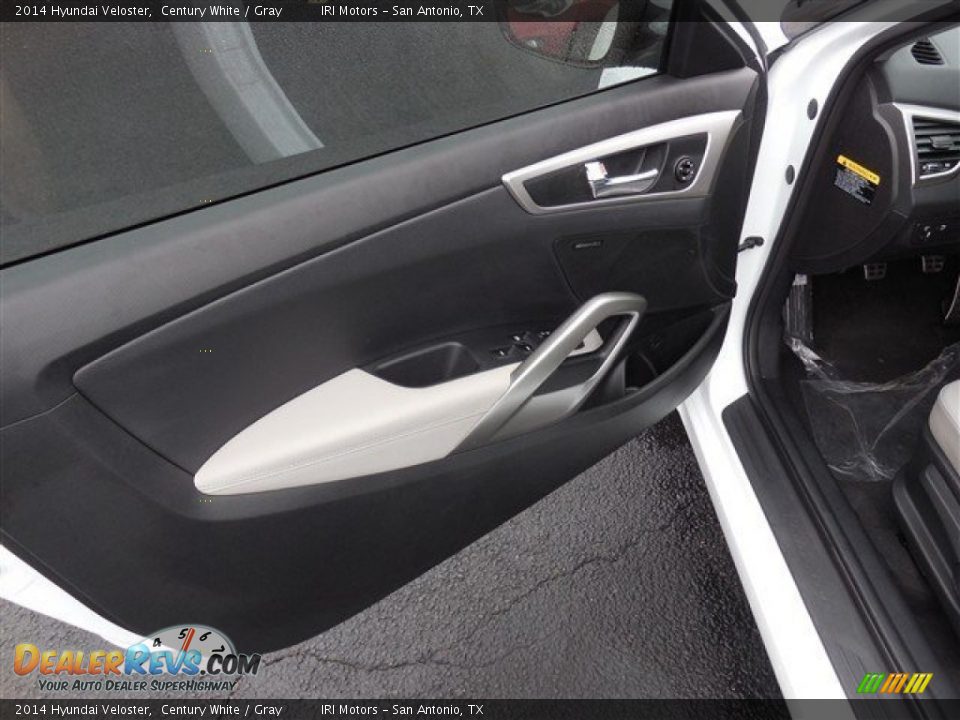 2014 Hyundai Veloster Century White / Gray Photo #5