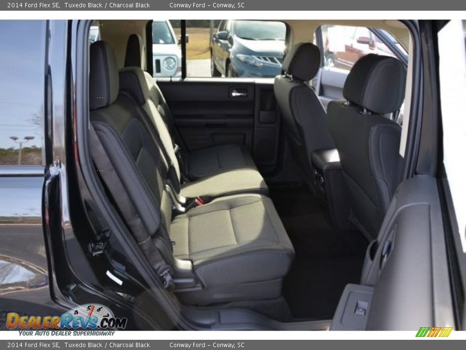 2014 Ford Flex SE Tuxedo Black / Charcoal Black Photo #15
