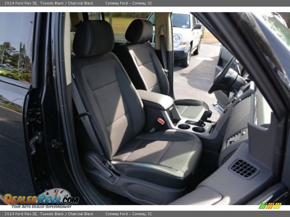 2014 Ford Flex SE Tuxedo Black / Charcoal Black Photo #16