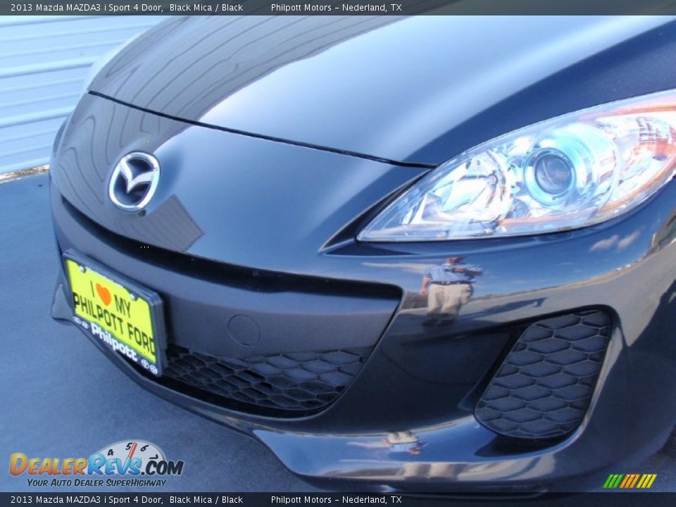 2013 Mazda MAZDA3 i Sport 4 Door Black Mica / Black Photo #10