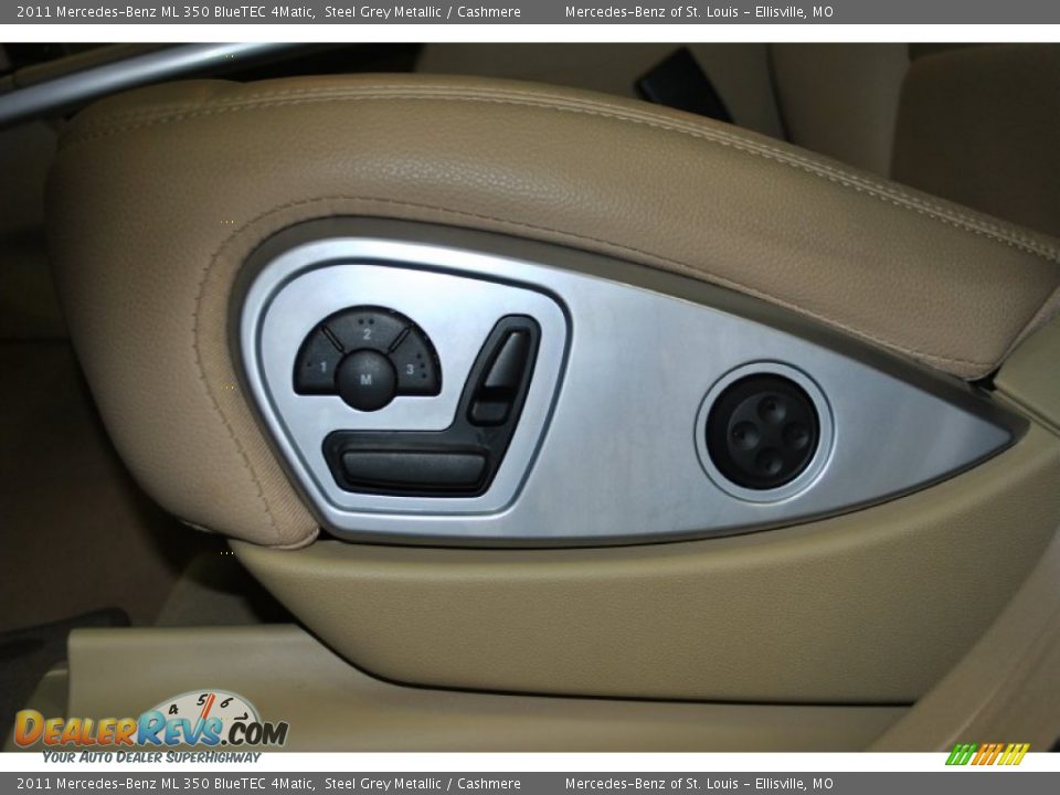 2011 Mercedes-Benz ML 350 BlueTEC 4Matic Steel Grey Metallic / Cashmere Photo #16