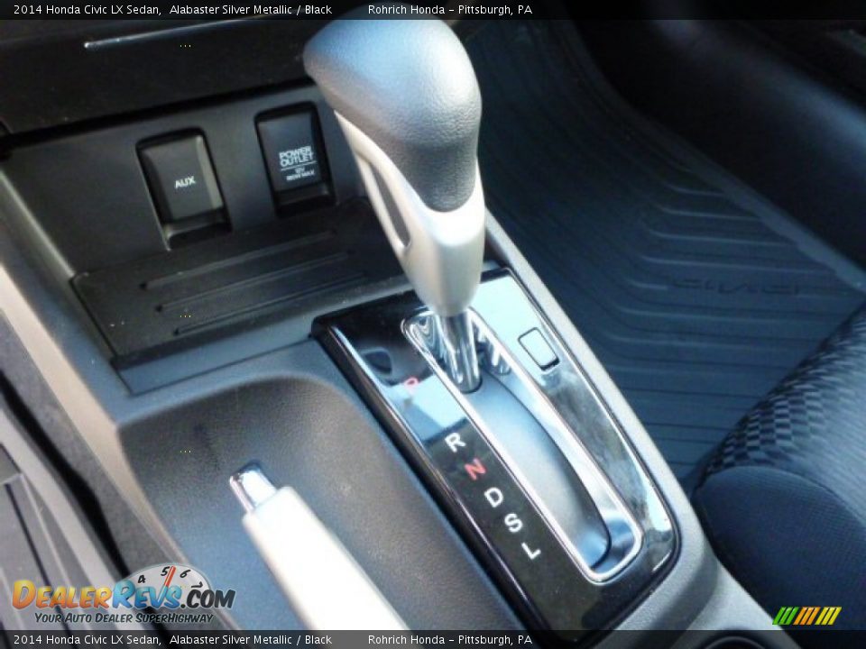 2014 Honda Civic LX Sedan Alabaster Silver Metallic / Black Photo #15