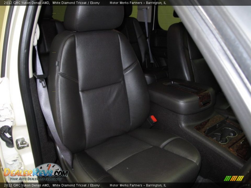 2012 GMC Yukon Denali AWD White Diamond Tricoat / Ebony Photo #22