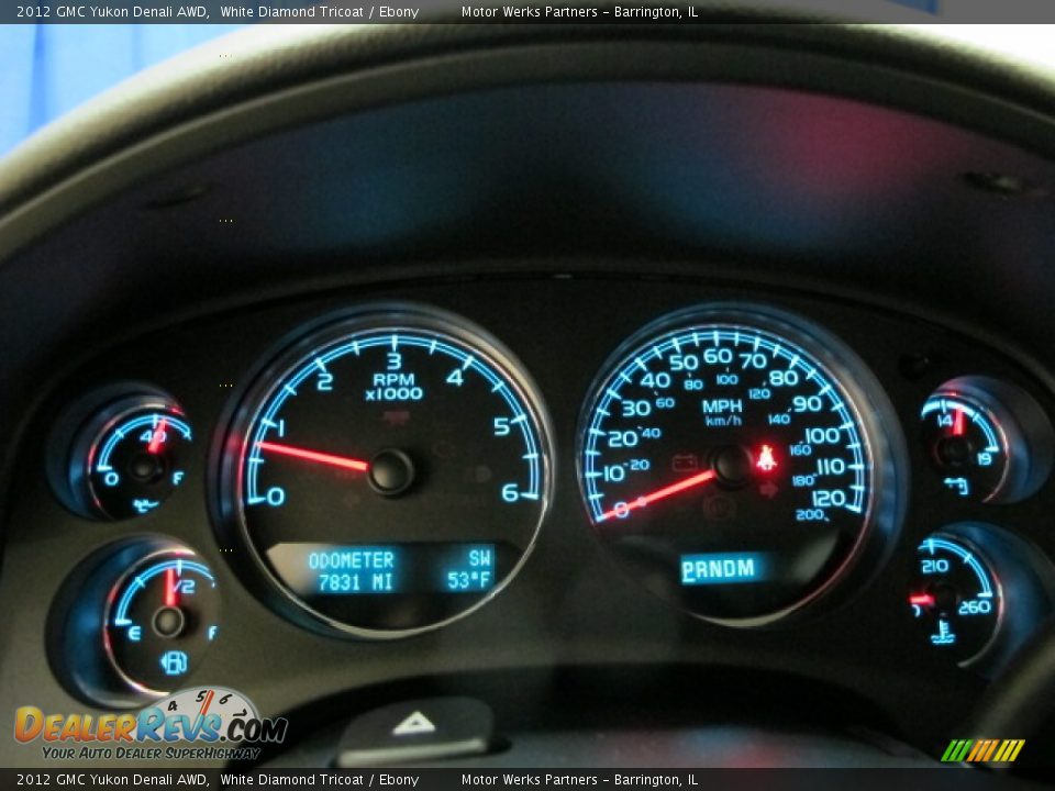 2012 GMC Yukon Denali AWD White Diamond Tricoat / Ebony Photo #26