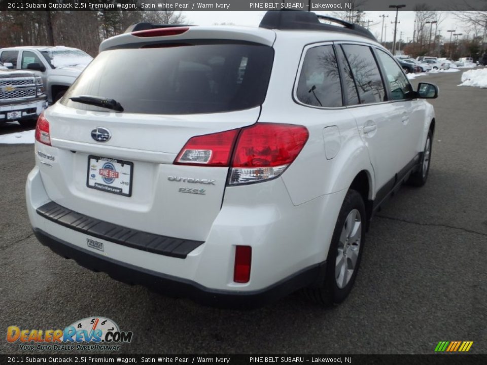 2011 Subaru Outback 2.5i Premium Wagon Satin White Pearl / Warm Ivory Photo #8