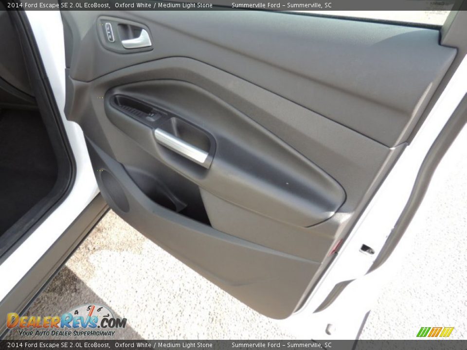 2014 Ford Escape SE 2.0L EcoBoost Oxford White / Medium Light Stone Photo #10