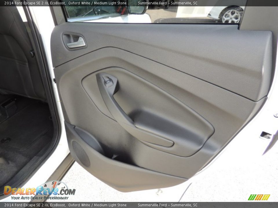 2014 Ford Escape SE 2.0L EcoBoost Oxford White / Medium Light Stone Photo #12
