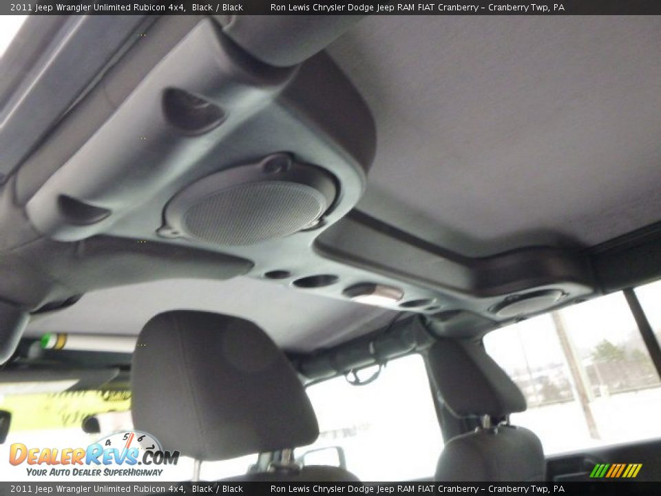 2011 Jeep Wrangler Unlimited Rubicon 4x4 Black / Black Photo #14