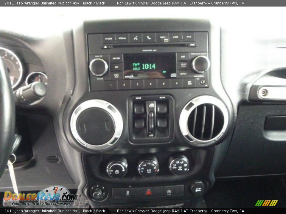 2011 Jeep Wrangler Unlimited Rubicon 4x4 Black / Black Photo #16